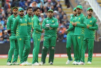 Pakistani cricketers face a big setback from PCB