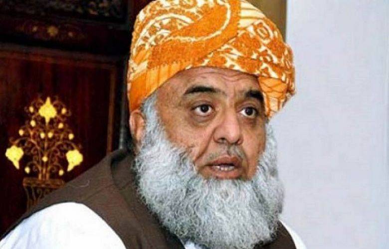 With heavy heart, Moulana Fazal ur Rehman packs up from minister's enclave after decade