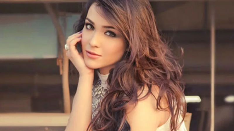 Actress Humaima Malick harassed in Lahore Hotel