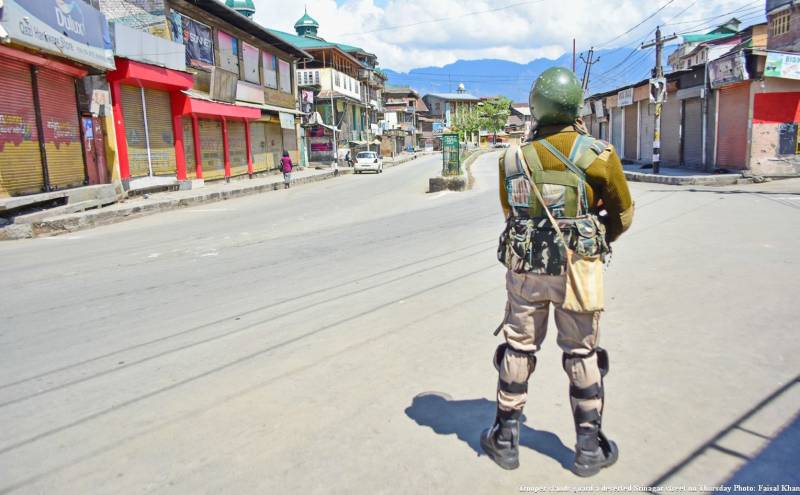 Shutdown against killings continues in North Kashmir