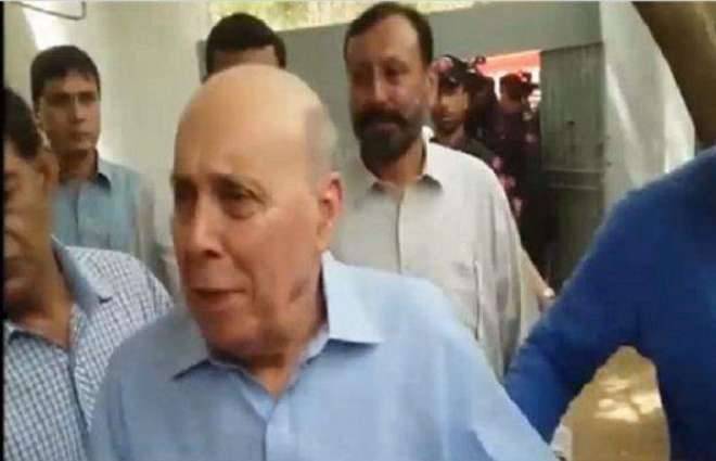 SC forms committee to examine Anwar Majeed's medical condition