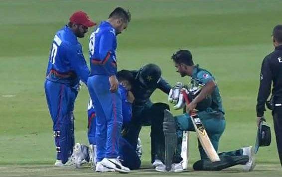Shoaib Malik wins hearts with this act of sportsmanship