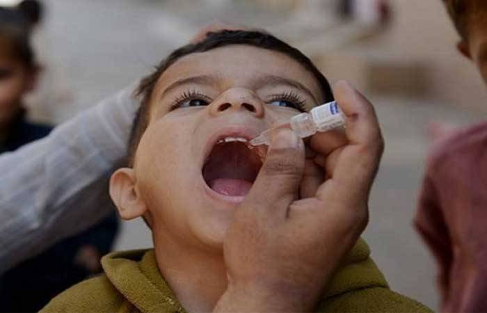 Anti Polio drive kicks off across Pakistan, over one crore children targeted