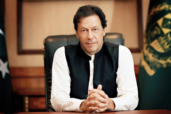 PM Imran Khan holds important discussion with Dr Tahir ul Qadri