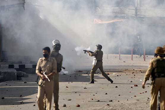 Several injured in Indian troops' firing on protesters in IOK