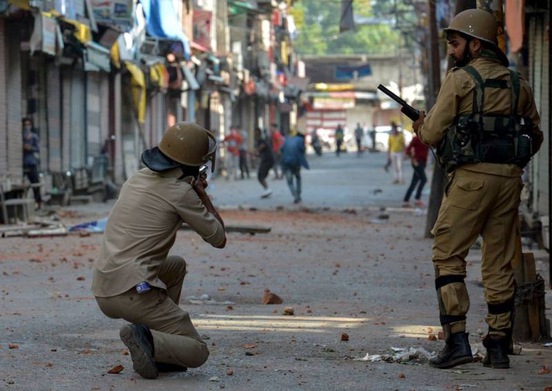 Indian troops martyr 1 Kashmiri youth in IOK