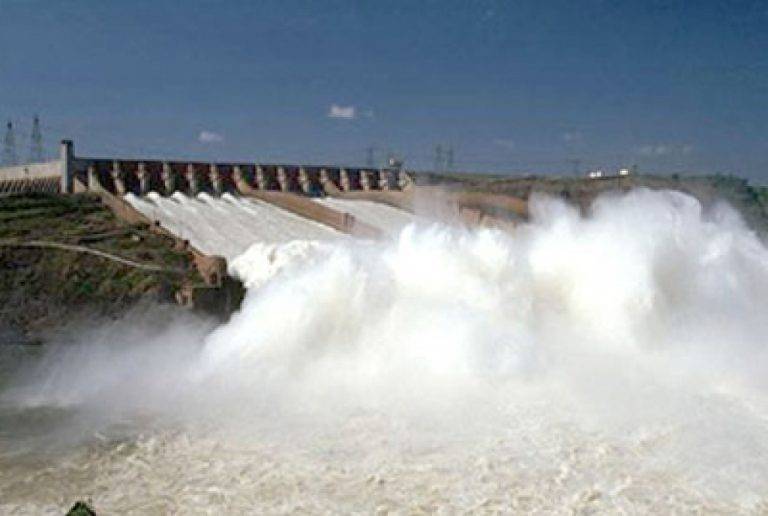 Water level, electricity generation at Tarbela Dam reduces significantly