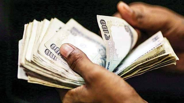 Indian Rupee falls further against US dollar