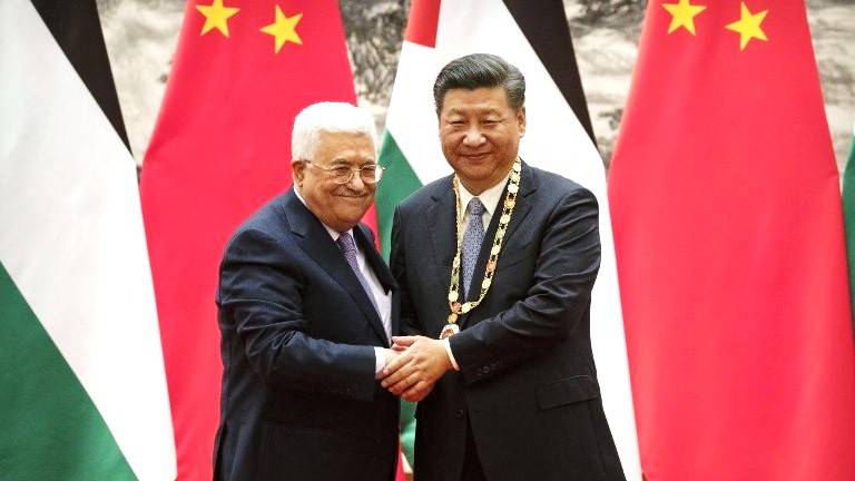 Chinese, Palestinian leaders exchange congratulations on 30th anniversary of diplomatic ties