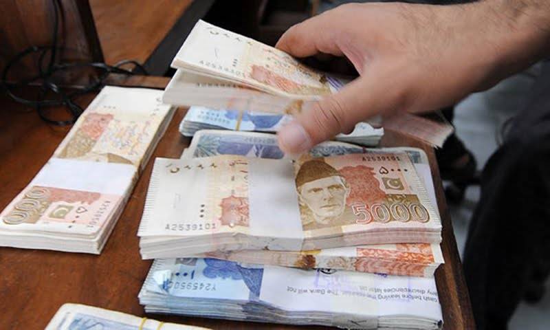 Top Pakistani Bank to surrender licence in America