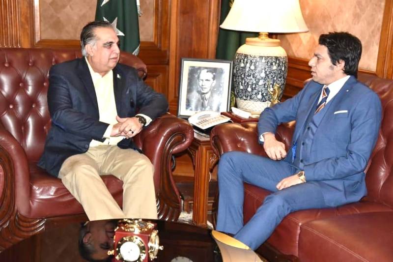 Minister for Water Resources calls on Governor Sindh