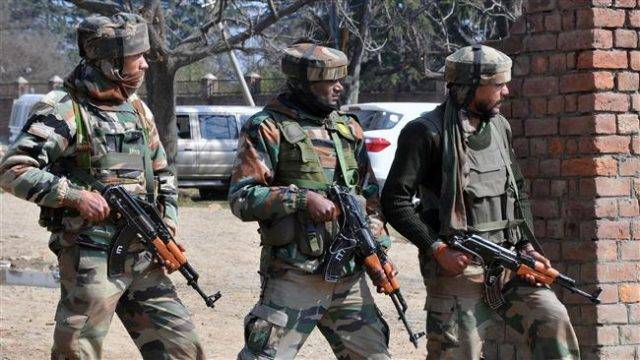 Indian troops open indiscriminate fire at protesting Kashmiris: Media report