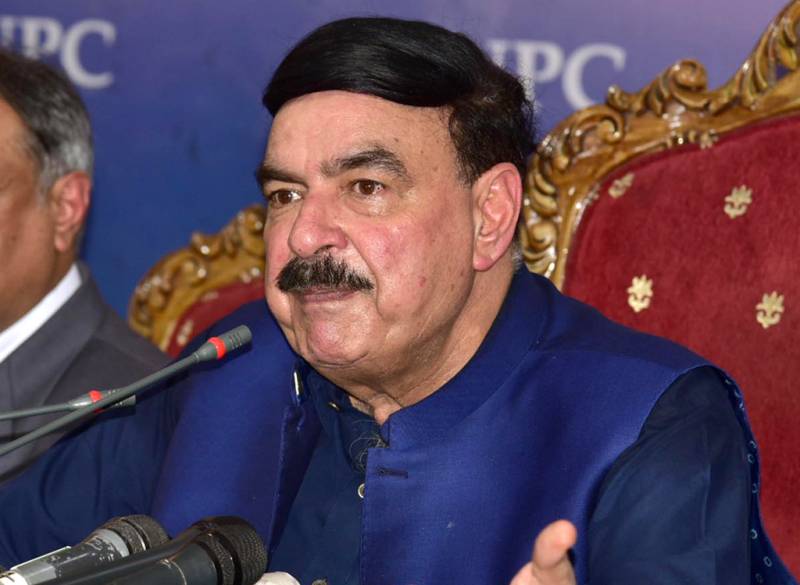 Railways earned record Rs453mn in Dec’s first week: Sheikh Rashid 