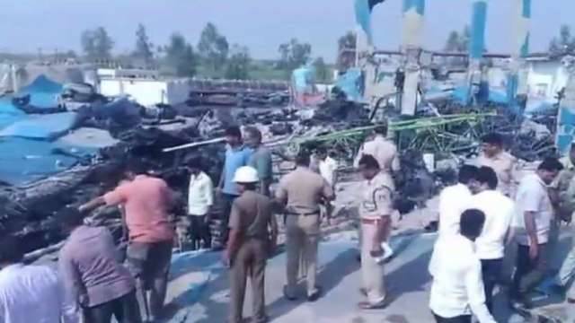 Explosion in India kills 6, critically injured five