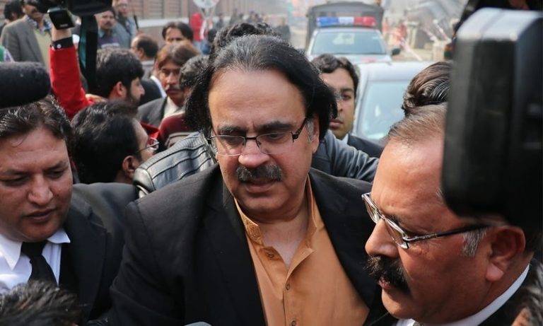 FIA found NO evidence against Dr Shahid Masood, likely to be released on bail