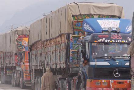 Pakistan Afghanistan trade volume shrinks significantly