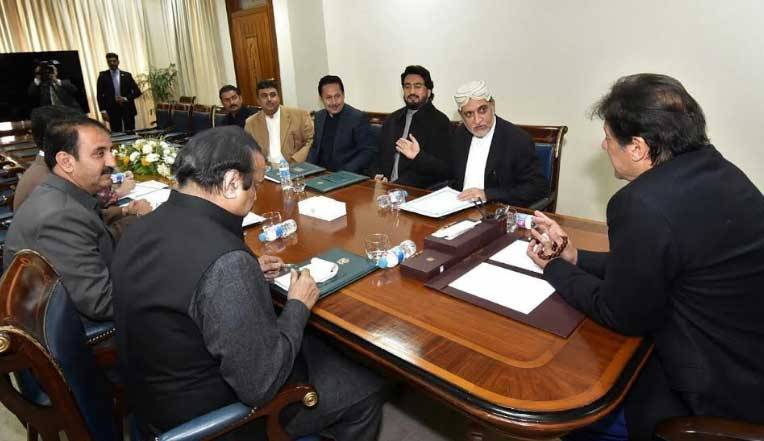 PM, BNP Parliamentarians discuss political issues