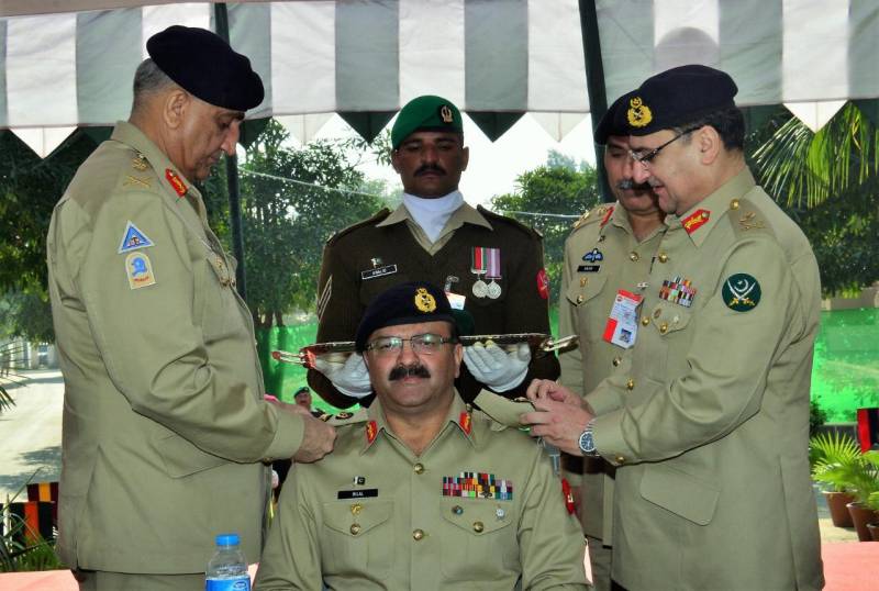 Lieutenant General Bilal Akbar installed as Colonel Commandant of Mujahid Force