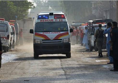 Eight family members killed in road accident on Indus Highway near Rajanpur