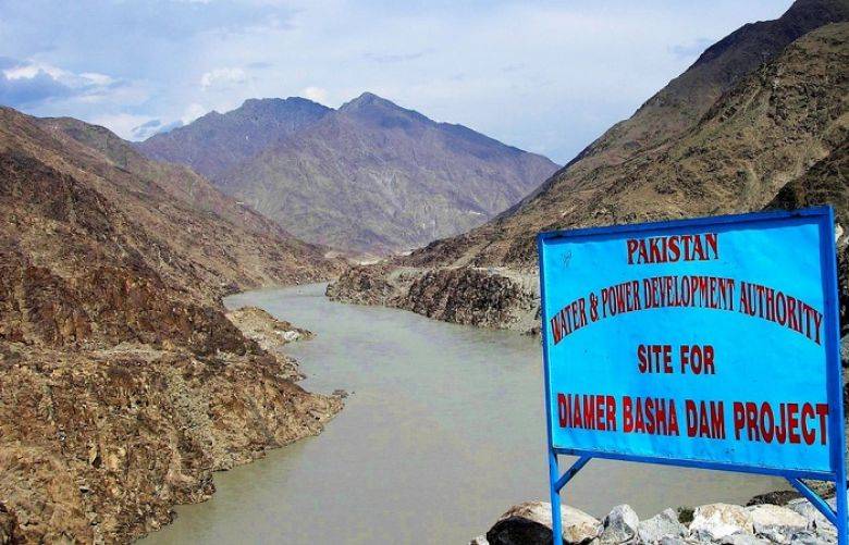 Federal government Educational Institutions students make big donation to Diamer Bhasha Dam fund