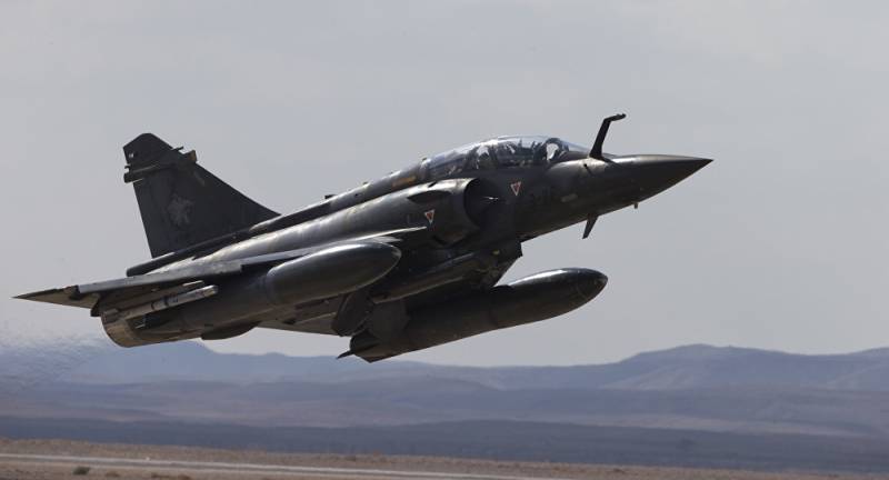 Mirage F1 fighter jet crashes during training flight