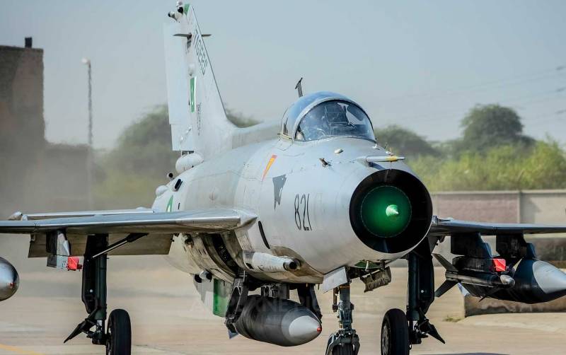 PAF's aircraft crashes near Mastung, Balochistan