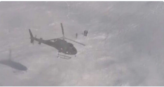 Pakistan Army Aviation heroic operation to rescue 7 people stranded for last 72 hours (VIDEO)