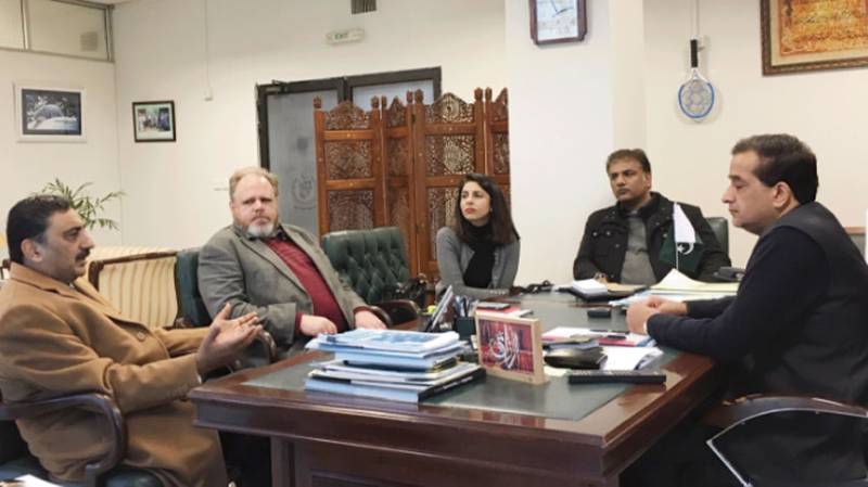 President and Directors of WWF Pakistan hold key meeting with Advisor Climate Change on key projects