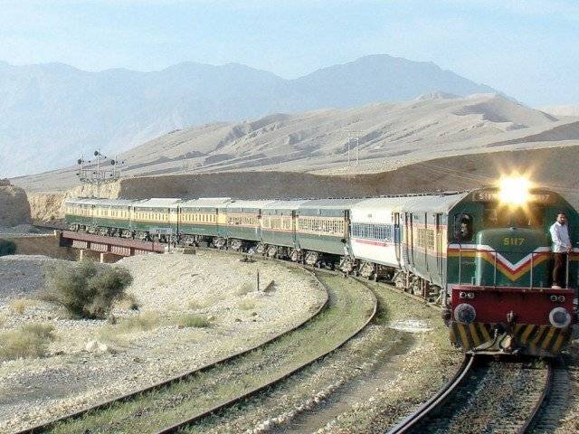 Pakistan Railways decides to reinforce entire locomotive fleet