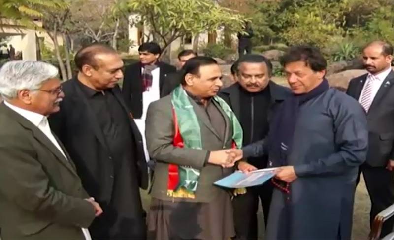 Former APML President Dr Amjad ditches Pervaiz Musharraf, joins PTI