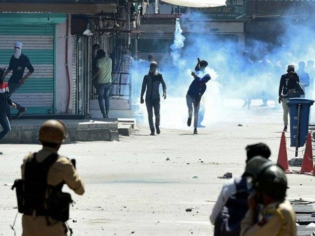 Atleast 6,000 Kashmiris take refuge in mosques fearing attacks from Hindu mobs