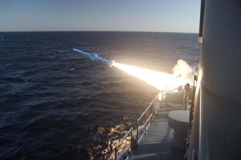 Iran successfully tests cruise missile during naval exercises