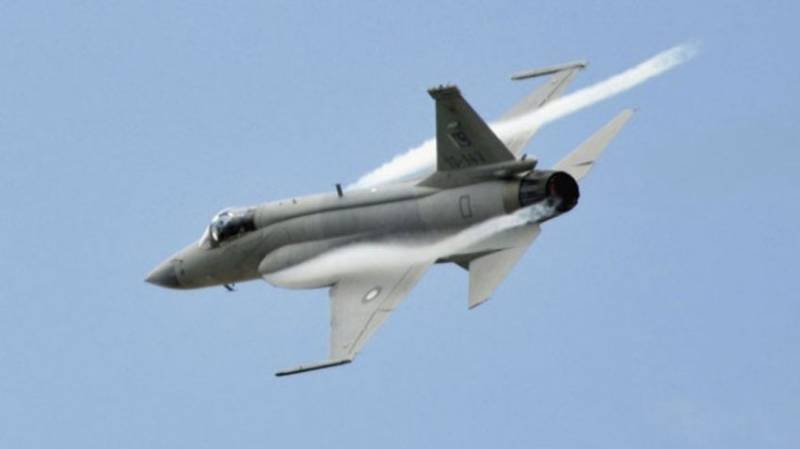 Pakistan successfully test fires indigenously developed smart weapon from JF-17