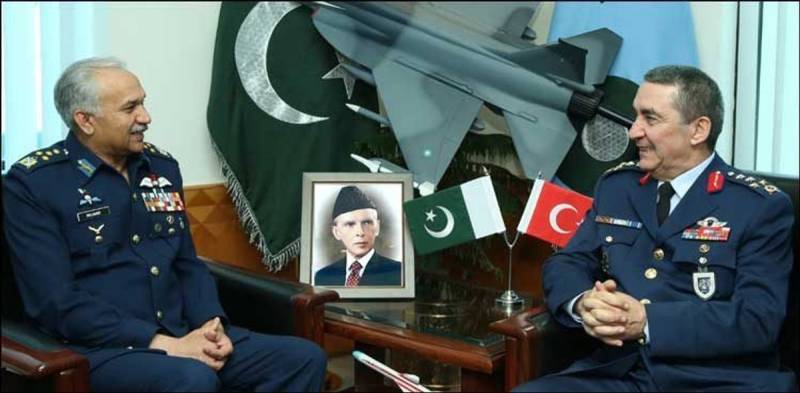 Veiled message to enemy: Turkish Air Force to stand besides PAF in difficult times