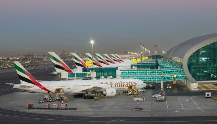 Dubai Airport Runway closed, flights being shifted to Sharjah or elsewhere