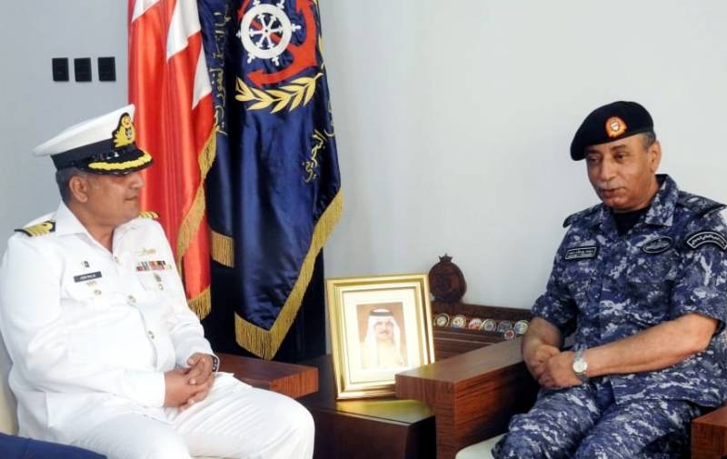 Pakistan Navy's ship PNS Shamsher pays visit to Mina Salman port of Bahrain