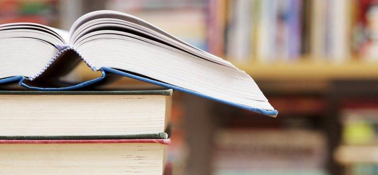 75% of Pakistanis don't read books, only 9% avid readers in Pakistan: Research survey