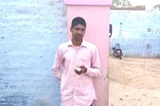 Indian man chops off finger for mistakenly voting for Modi's BJP