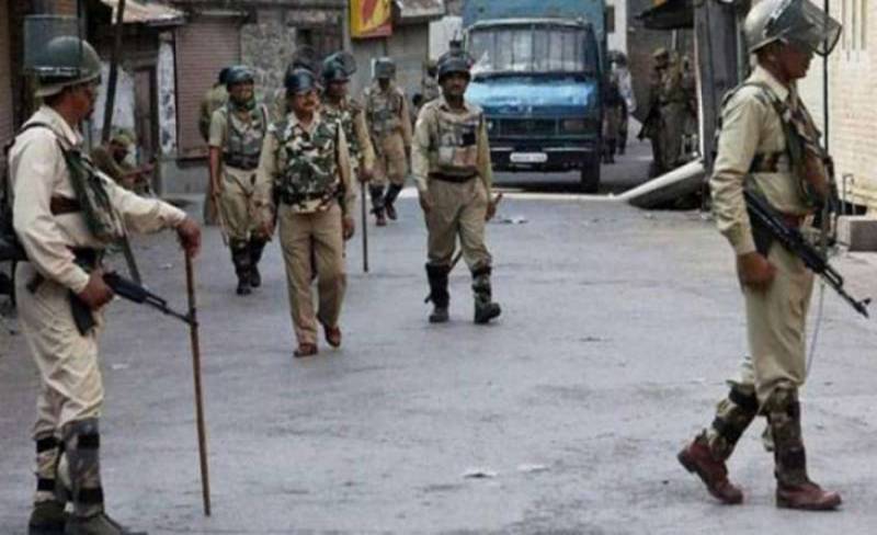 Complete shutdown, clashes in IOK after martyrdom of three Kashmiri fighters by Indian troops