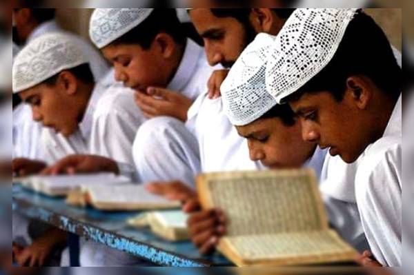 Pakistan government starts country wide campaign regarding religious Seminaries