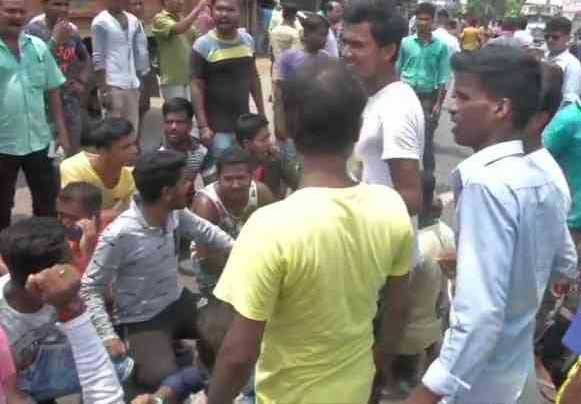 India: violent clashes break out in West Bengal in final phase of election