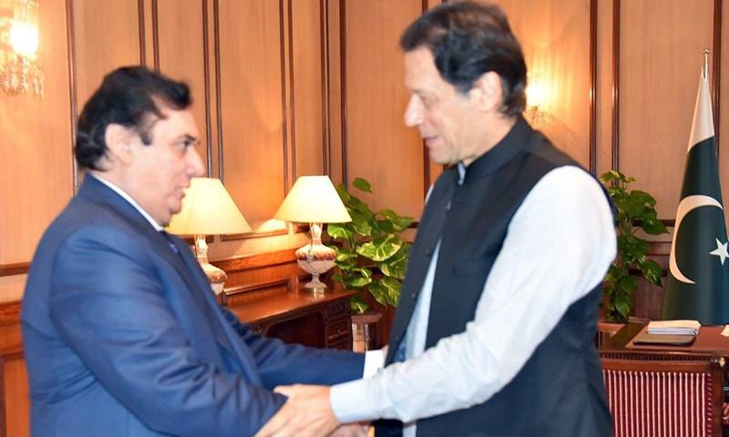 Does PM Khan want to remove Chairman NAB?