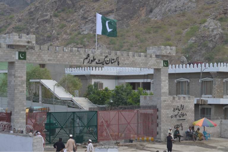 Afghan officials closed Pak Afghan Torkham border