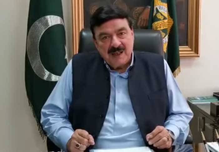 Sheikh Rashid chairs meeting held at Railways Headquarters