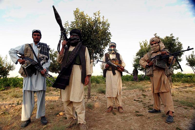 Afghan Taliban kill atleast 14 pro government militia soldiers, injured many more