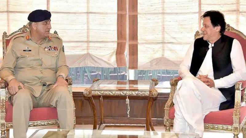 COAS General Qamar Bajwa holds important meeting with PM Imran Khan