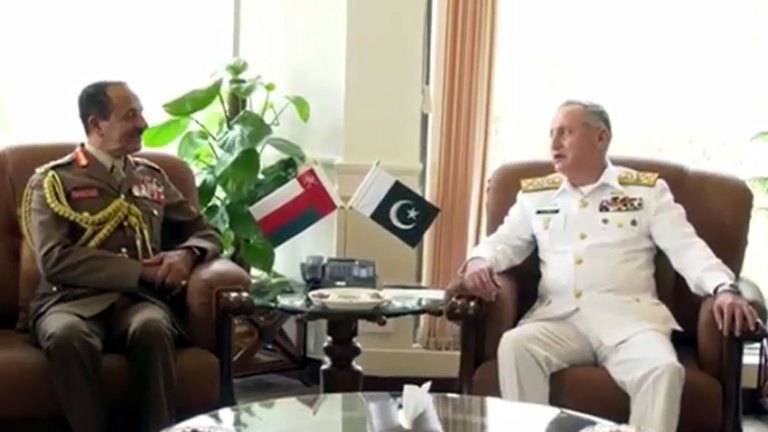 Omani Military Chief held important meeting with Pakistan Navy Chief