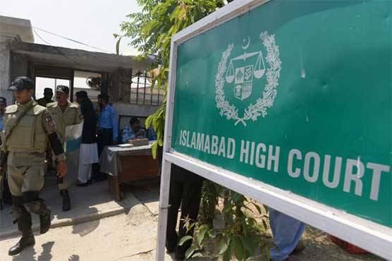 Islamabad High Court grills top anchorperson for calling Nawaz Sharif bail as a DEAL