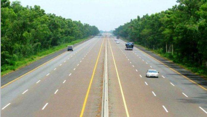 PTI government gives go ahead for three mega infrastructure projects