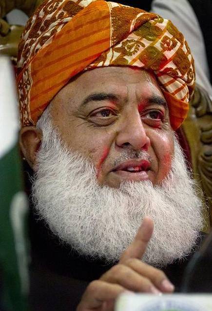 JUI - F Chief Fazalur Rahman makes important statement over Azadi March